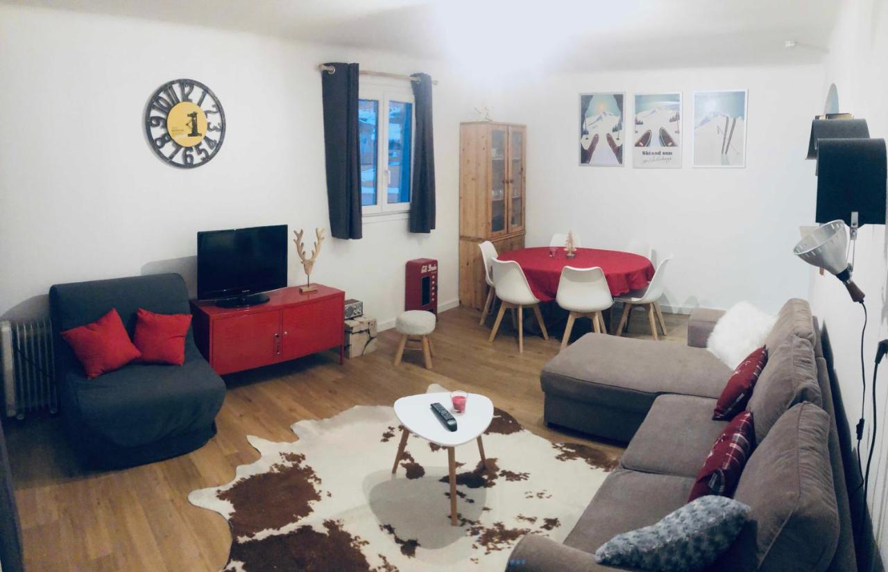 Appartement Aux Pieds Des Pistes Valberg Bagian luar foto